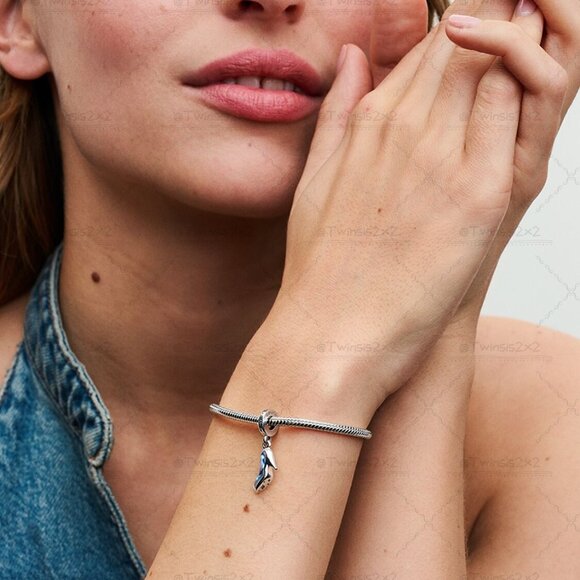 Pandora Disney Cinderella's Glass Slipper Dangle Charm - Picture 5 of 6